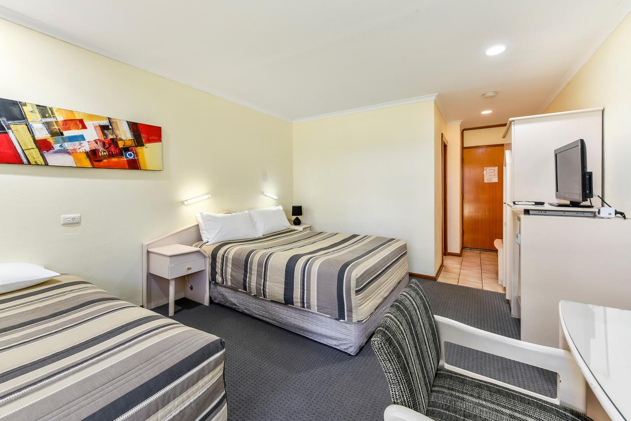 William Macintosh Motor Lodge Naracoorte Exterior foto